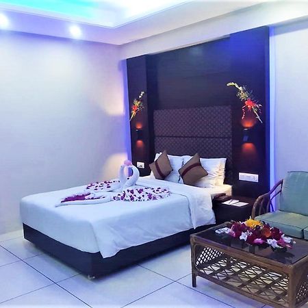 Asia Pacific Hotel Дака Екстериор снимка