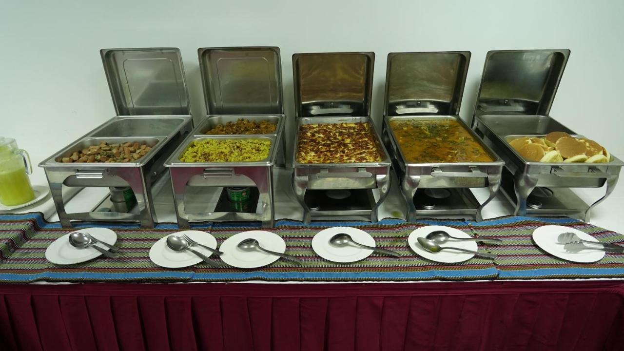 Asia Pacific Hotel Дака Екстериор снимка