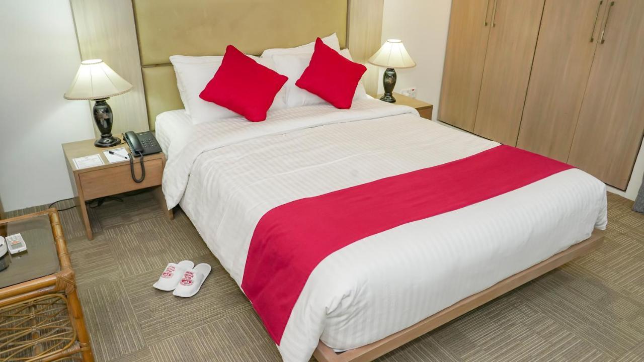 Asia Pacific Hotel Дака Екстериор снимка