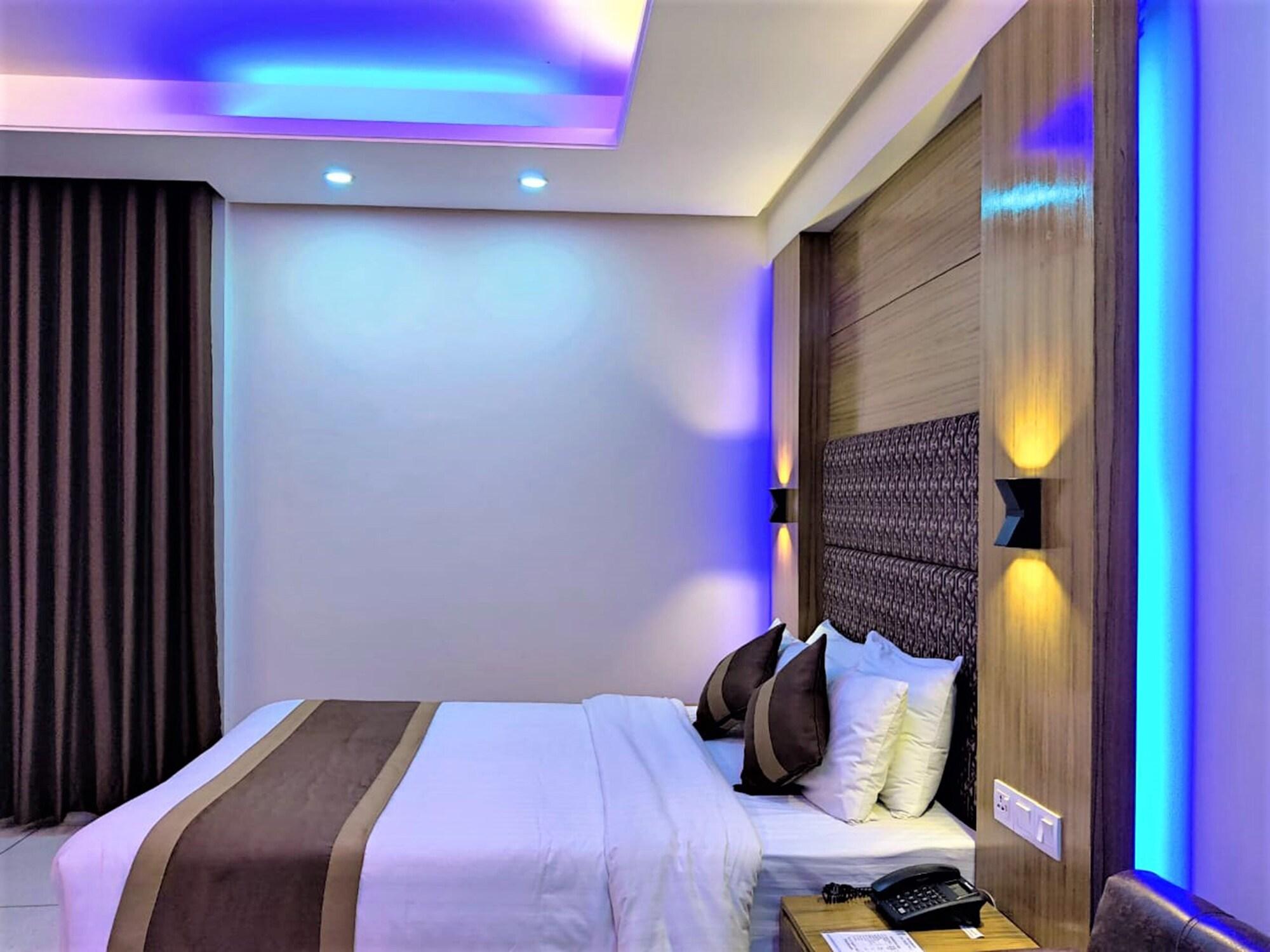 Asia Pacific Hotel Дака Екстериор снимка