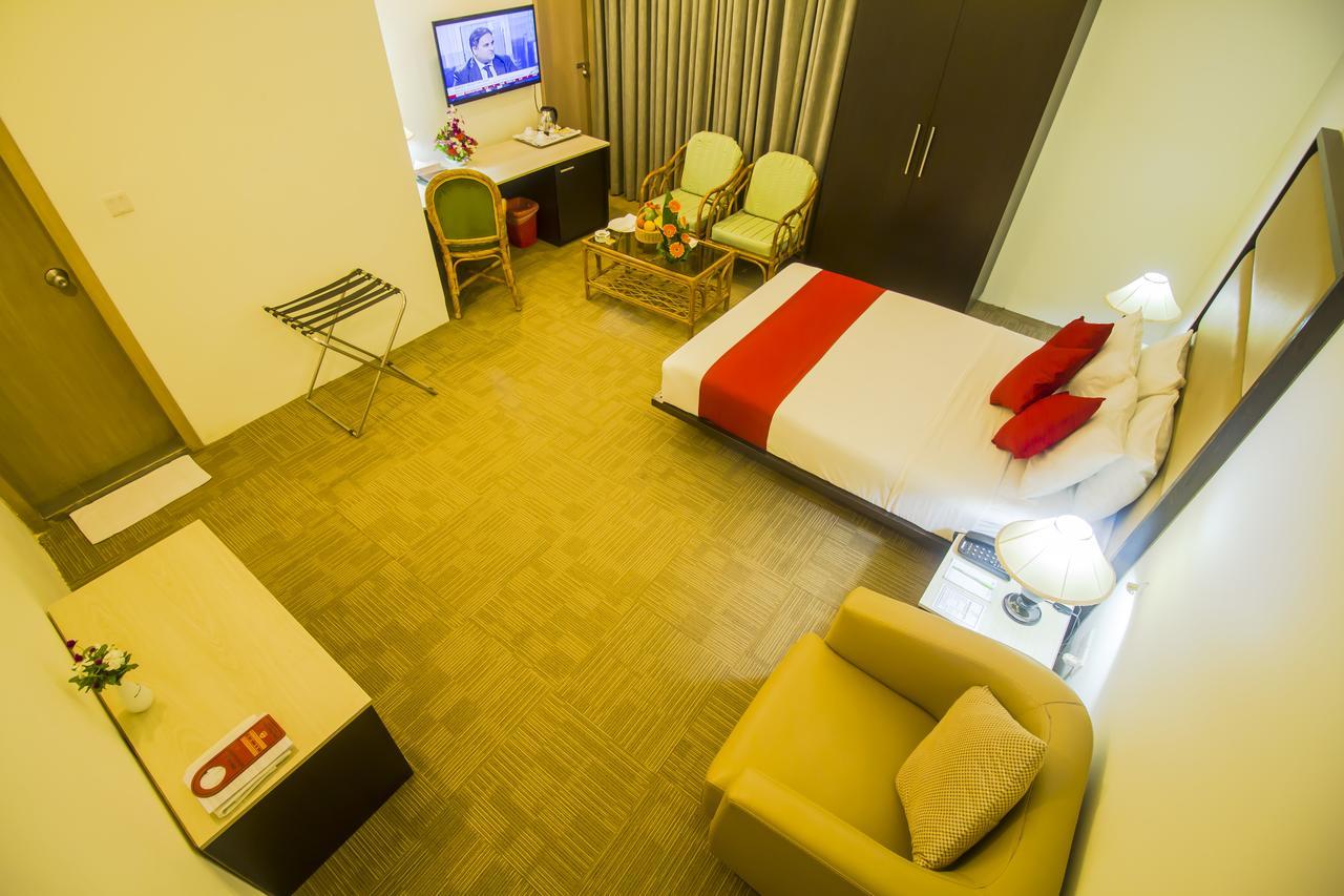 Asia Pacific Hotel Дака Екстериор снимка